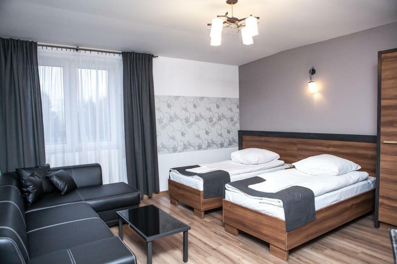 Hotel Bukowiec Легьоново Экстерьер фото