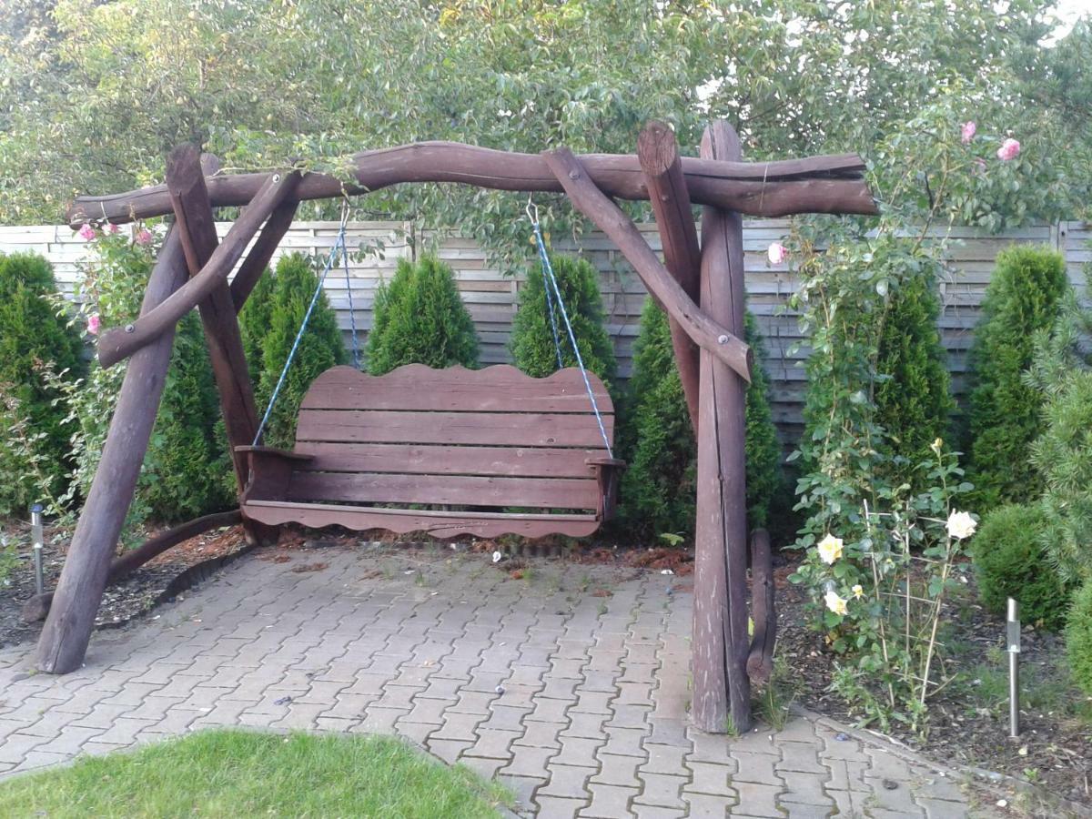 Hotel Bukowiec Легьоново Экстерьер фото