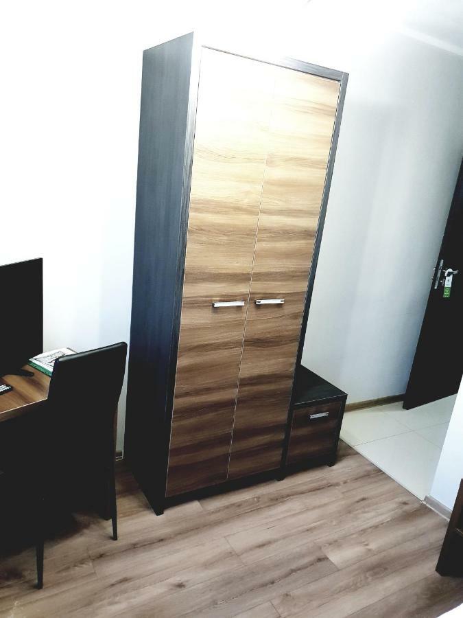 Hotel Bukowiec Легьоново Экстерьер фото