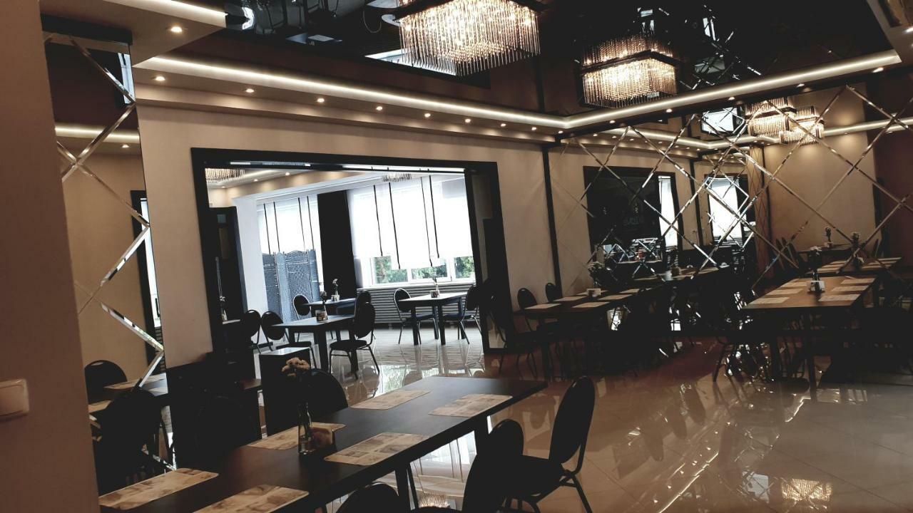Hotel Bukowiec Легьоново Экстерьер фото
